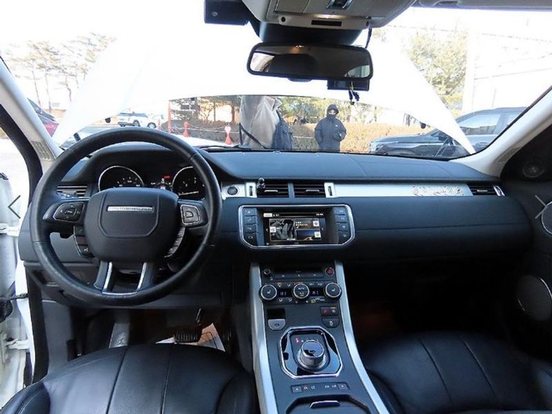 2016 Land Rover Range Rover Evoque 2.0 TD4 SE photo 7