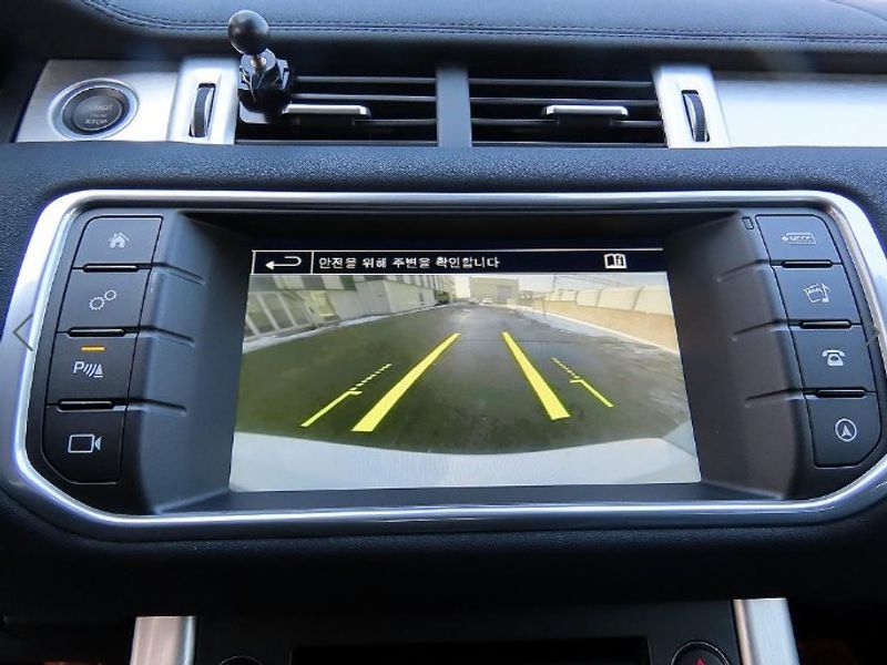 2016 Land Rover Range Rover Evoque 2.0 TD4 SE photo 15
