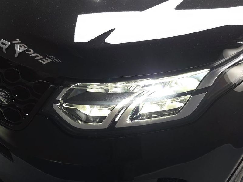 2025 Land Rover Discovery Sport P250 S photo 22