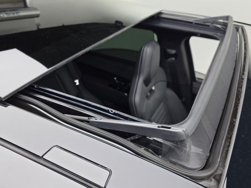 2025 Land Rover Range Rover Sport P635 SV Edition 2 photo 19