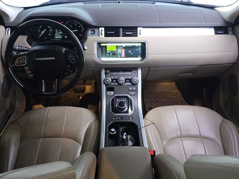 2017 Land Rover Range Rover Evoque 2.0 TD4 SE photo 7