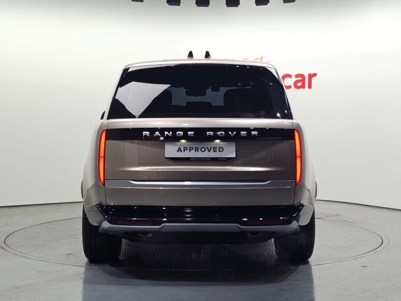2024 Land Rover Range Rover P530 Autobiography photo 7