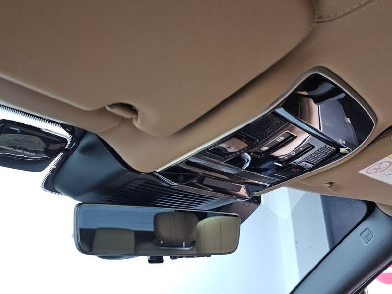 2024 Land Rover Range Rover P530 Autobiography photo 16
