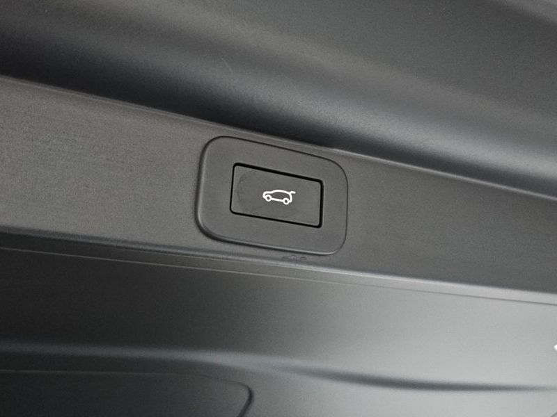 2024 Land Rover Range Rover P530 Autobiography photo 20
