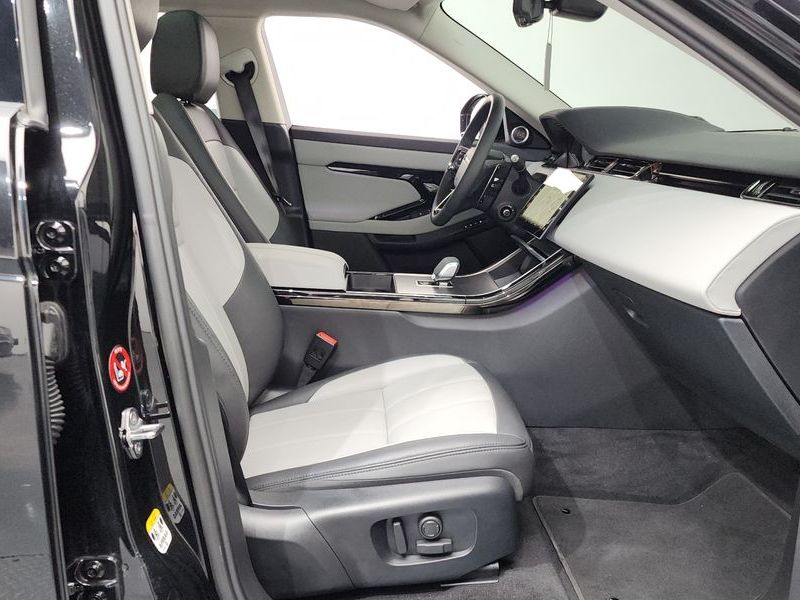 2025 Land Rover Range Rover Evoque P250 Dynamic SE photo 10