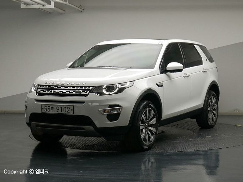 2017 Land Rover Discovery Sport 2.0 TD4 HSE Luxury photo 1