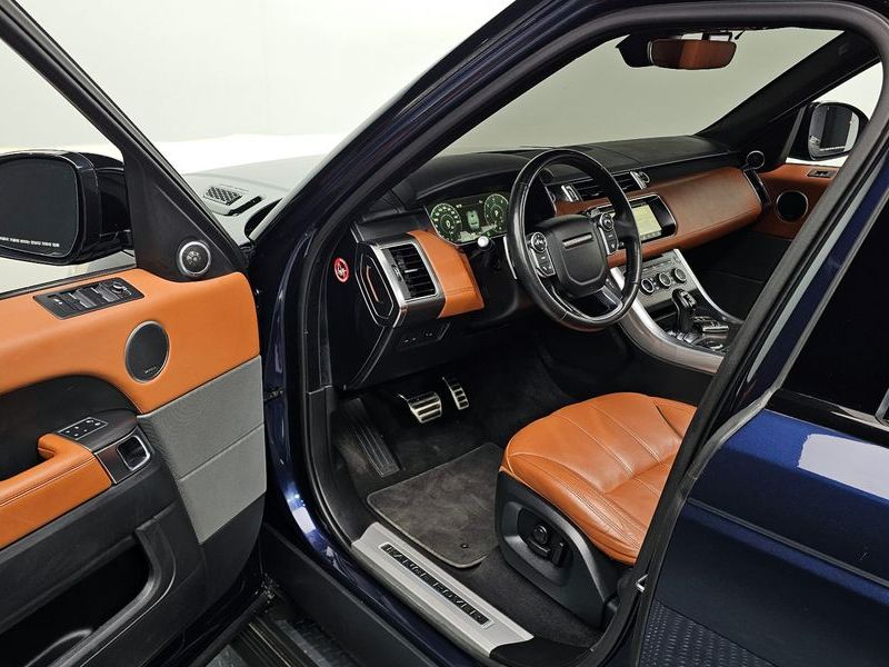 2017 Land Rover Range Rover Sport 3.0 SDV6 HSE Dynamic photo 11