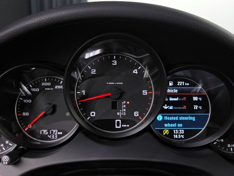 2015 Porsche Cayenne 3.0 Diesel 958 photo 8