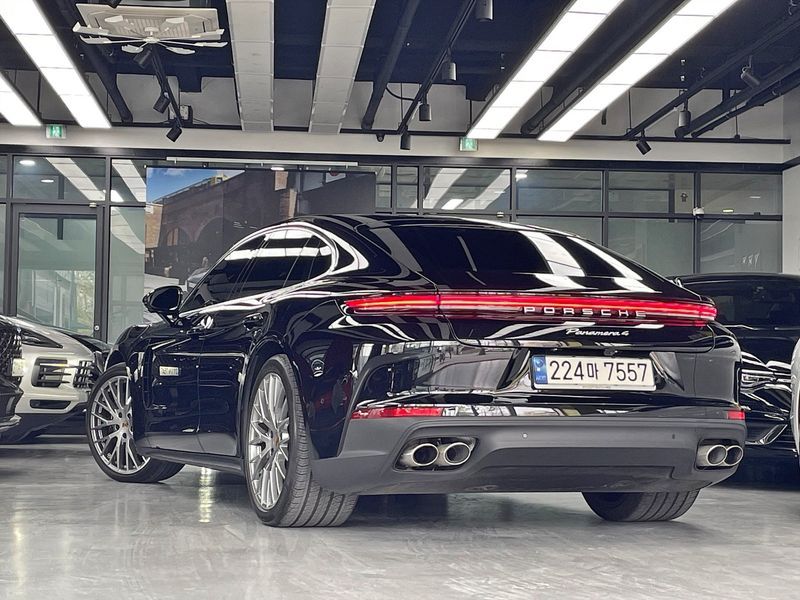 2024 Porsche Panamera 2.9 AWD photo 19