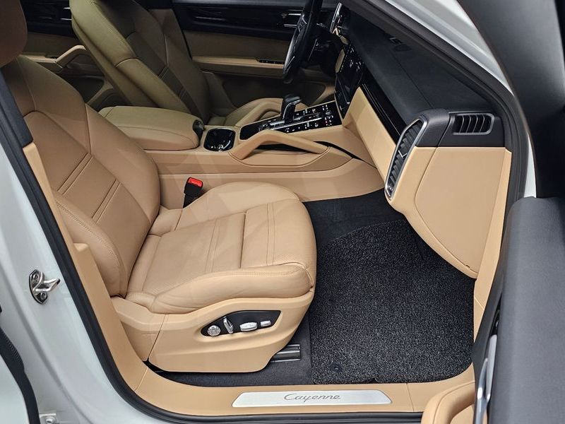 2020 Porsche Cayenne 3.0 Coupe photo 10