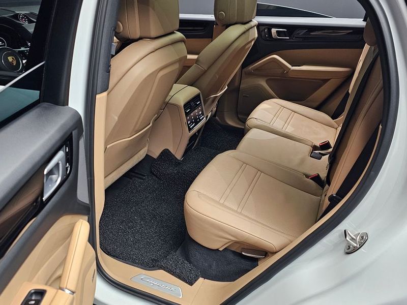 2020 Porsche Cayenne 3.0 Coupe photo 13