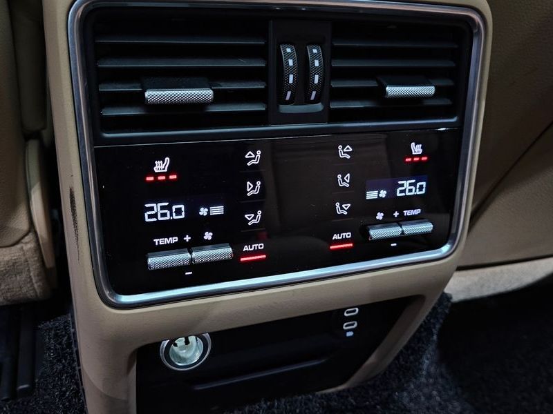 2020 Porsche Cayenne 3.0 Coupe photo 19