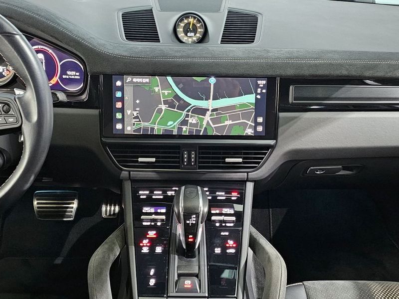 2023 Porsche Cayenne 4.0 Turbo GT Coupe photo 20