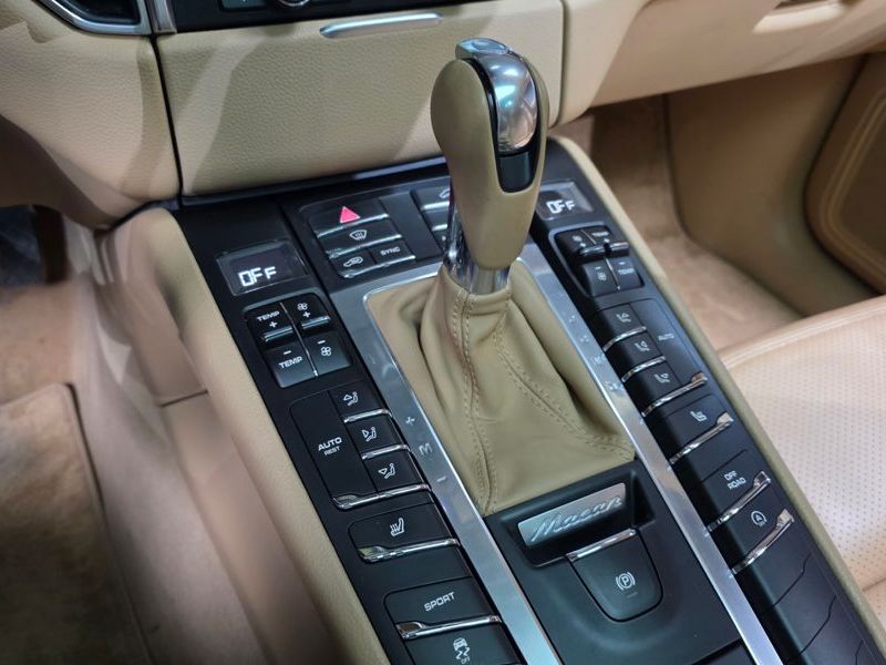2015 Porsche Macan 3.0 S Diesel 95B photo 9