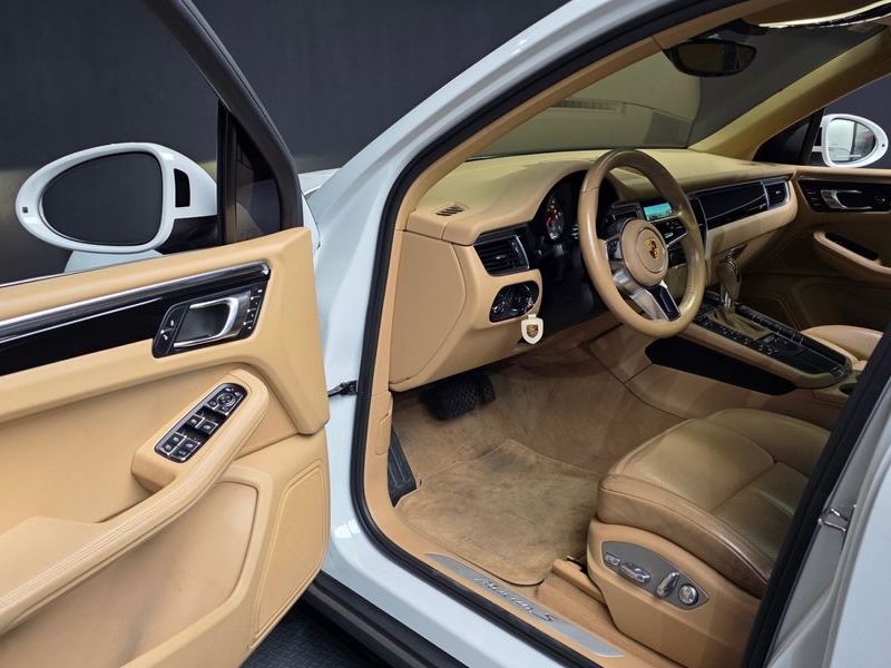 2015 Porsche Macan 3.0 S Diesel 95B photo 10