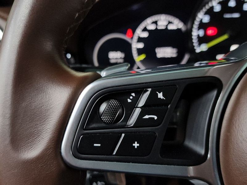 2020 Porsche Cayenne 3.0 E-Hybrid photo 17