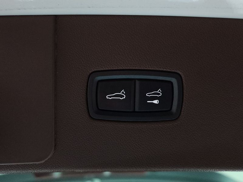 2020 Porsche Cayenne 3.0 E-Hybrid photo 19