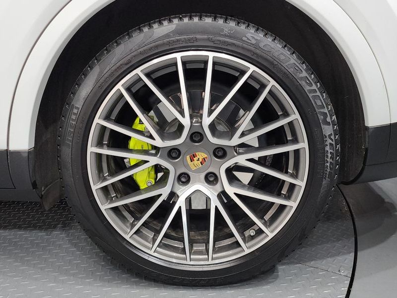 2020 Porsche Cayenne 3.0 E-Hybrid photo 21