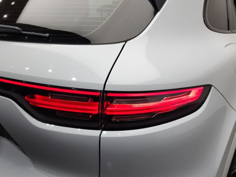 2020 Porsche Cayenne 3.0 E-Hybrid photo 23