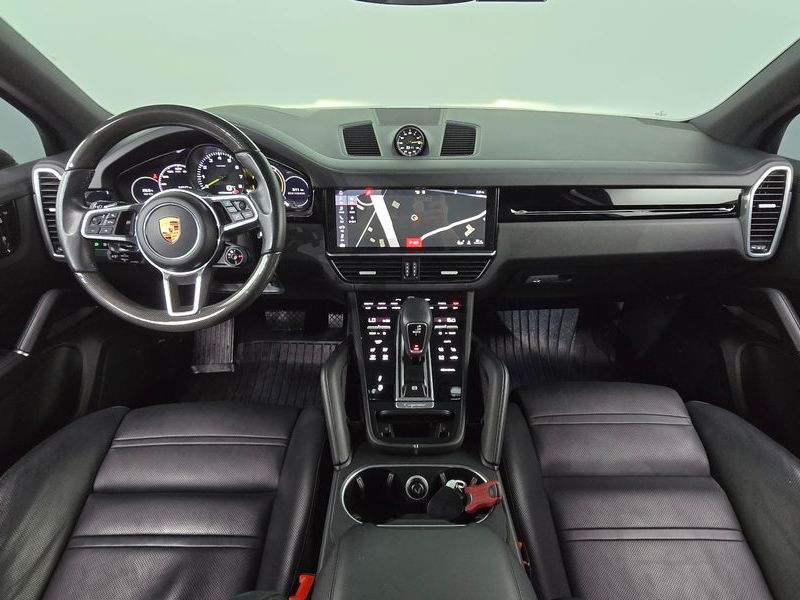 2020 Porsche Cayenne 3.0 E-Hybrid photo 7