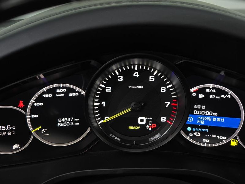 2020 Porsche Cayenne 3.0 E-Hybrid photo 8