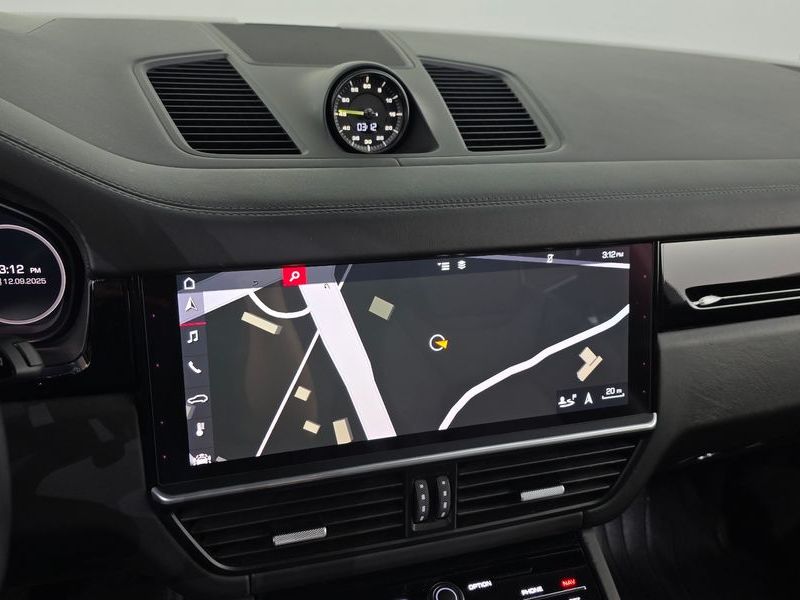 2020 Porsche Cayenne 3.0 E-Hybrid photo 14