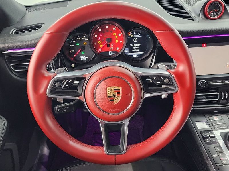 2019 Porsche Macan 2.0 95B photo 13
