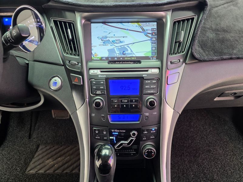 2012 Hyundai Sonata 2.0 Premier photo 19