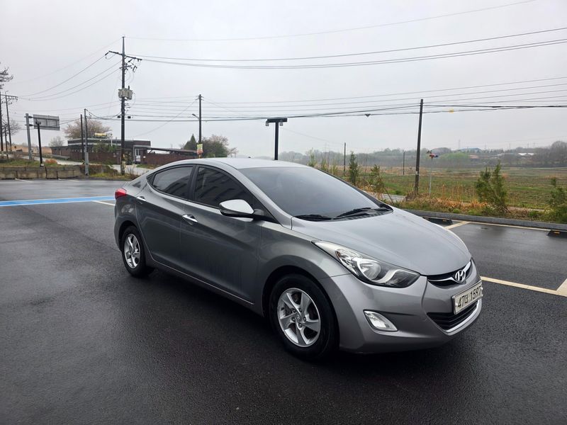 2012 Hyundai Avante M16 GDI Luxury photo 1