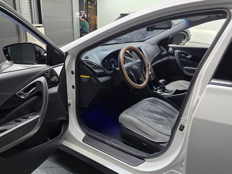 2012 Hyundai Grandeur HG300 Prime photo 10