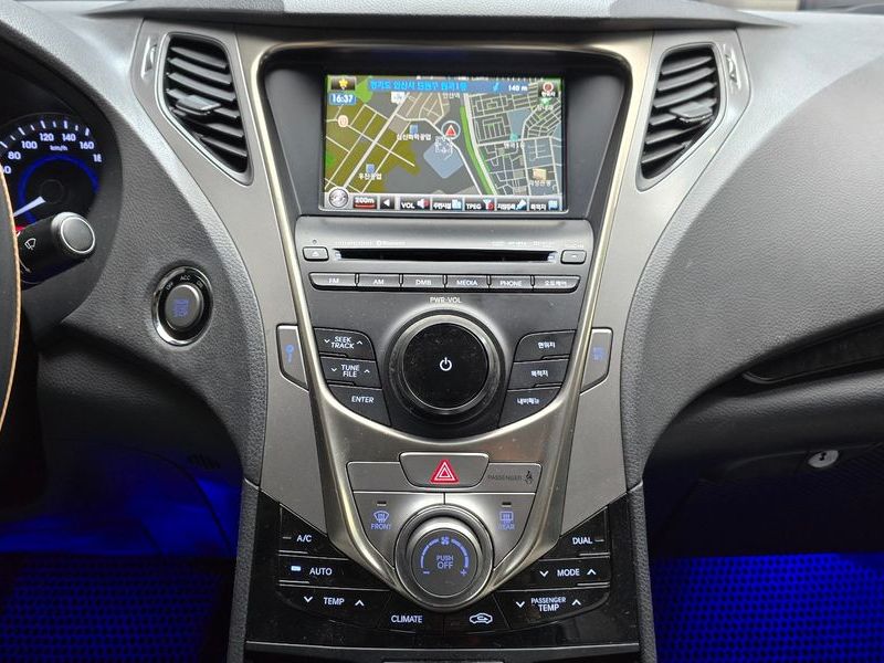2012 Hyundai Grandeur HG300 Prime photo 18