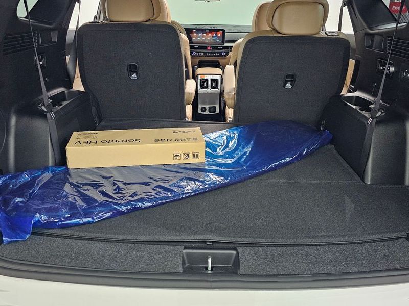 2026 Kia Sorento HEV 1.6 2WD Signature X Line photo 17