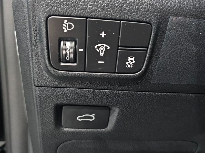 2026 Kia K5 2.0 LPi(Rent) Prestige photo 14
