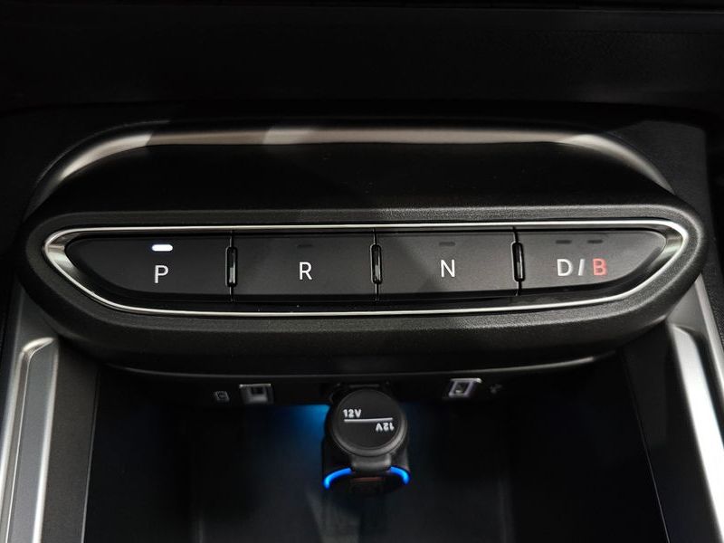 2024 Jeep Avenger Altitude photo 9