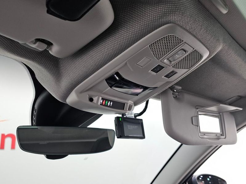 2024 Jeep Avenger Altitude photo 18