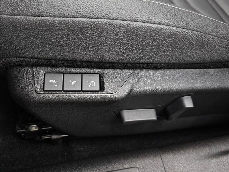 2024 Jeep Avenger Altitude photo 20