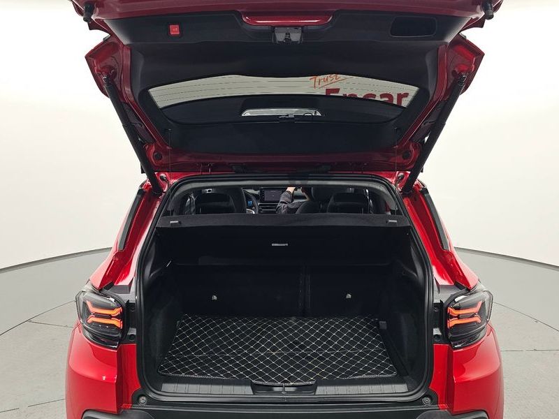 2024 Jeep Avenger Altitude photo 28