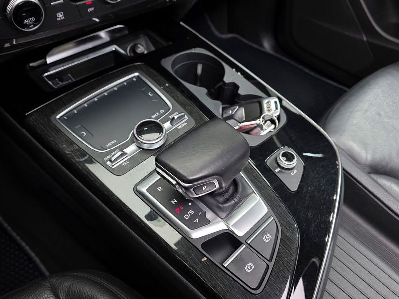2016 Audi Q7 35 TDI Quattro Comport photo 9