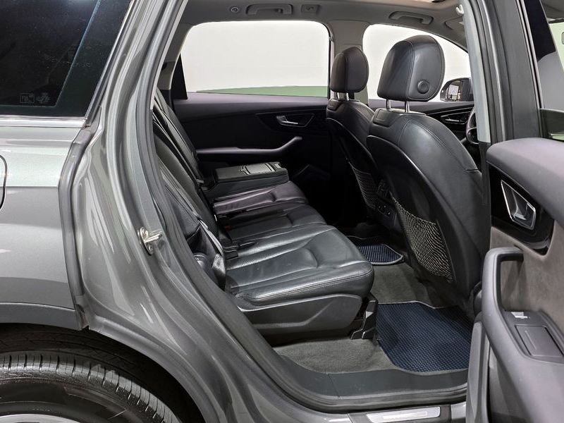 2016 Audi Q7 35 TDI Quattro Comport photo 12