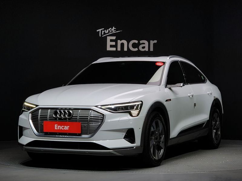 2021 Audi e-tron 50 Quattro Sportback photo 1