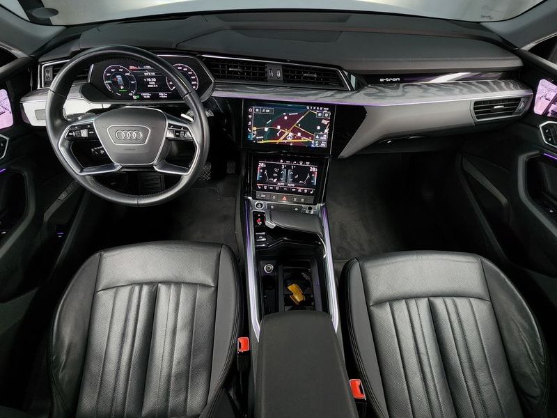 2021 Audi e-tron 50 Quattro Sportback photo 7