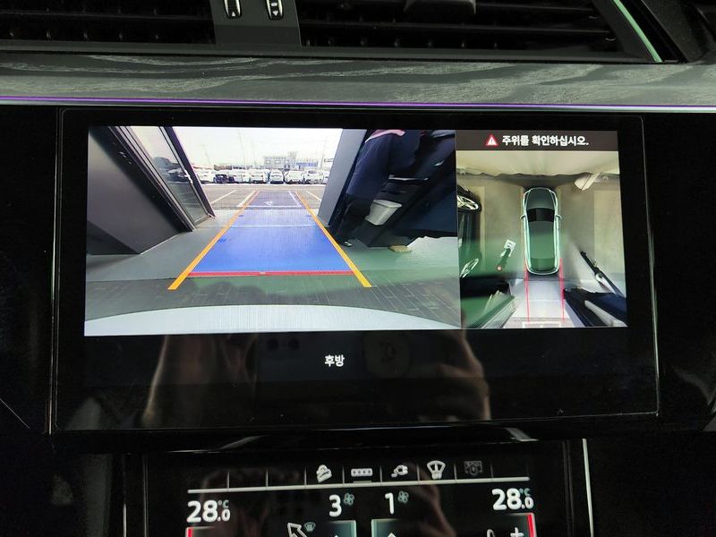 2021 Audi e-tron 50 Quattro Sportback photo 15