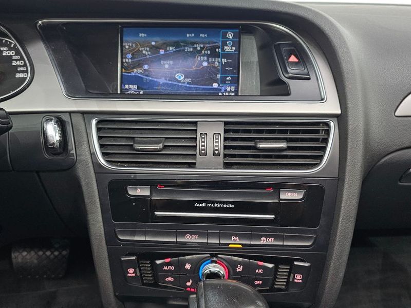 2015 Audi A4 35 TDI Quattro B8 photo 14