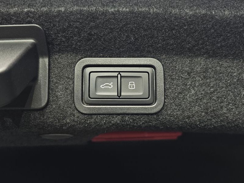 2023 Audi A6 40 TDI Quattro Premium photo 20