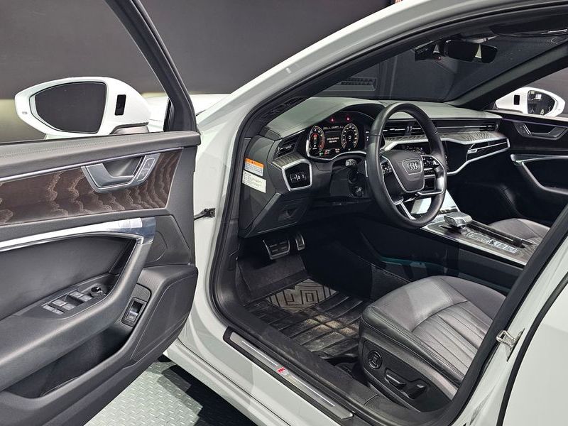 2023 Audi A6 45 TFSI Premium photo 10