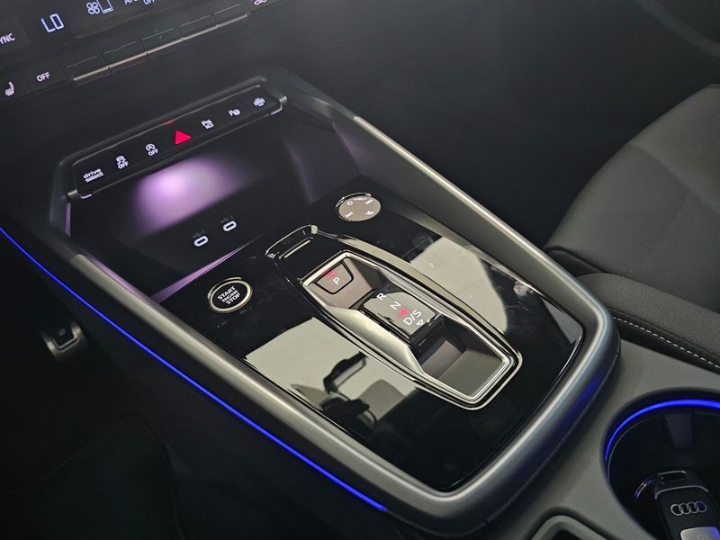 2025 Audi A3 40 TFSI Premium photo 14