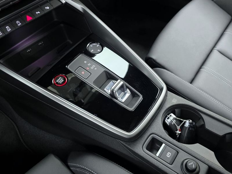 2023 Audi S3 2.0 TFSI Quattro photo 9