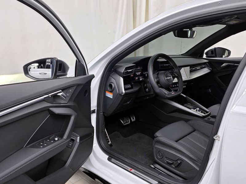 2023 Audi S3 2.0 TFSI Quattro photo 10