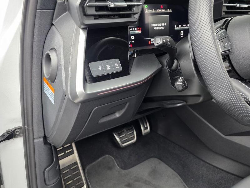 2023 Audi S3 2.0 TFSI Quattro photo 17