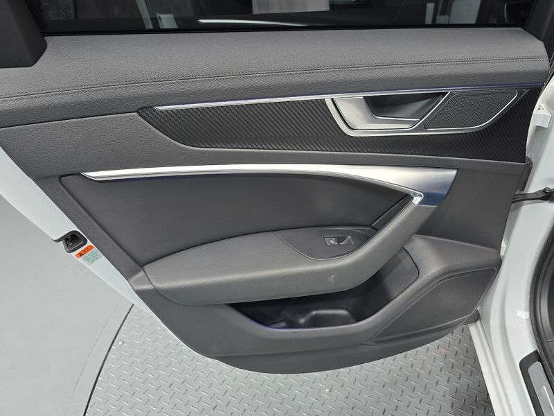 2020 Audi A6 45 TFSI Quattro Premium photo 25